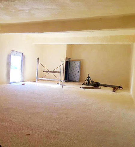 冷庫(kù)地面開(kāi)裂聚氨酯發(fā)泡修復(fù)施工