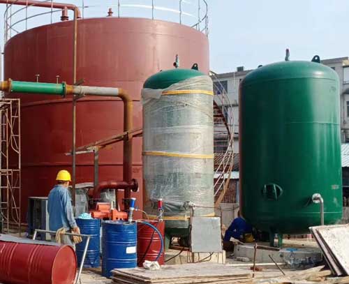 鋼質(zhì)儲罐防水噴涂聚脲 高壓噴涂機(圖2)