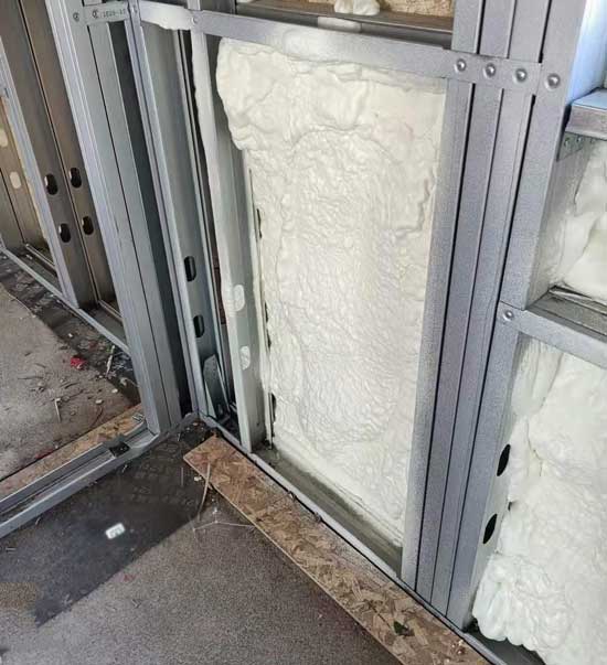 集裝箱房活動房屋頂保溫