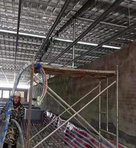 養(yǎng)殖場噴涂(圖4) 養(yǎng)殖場噴涂